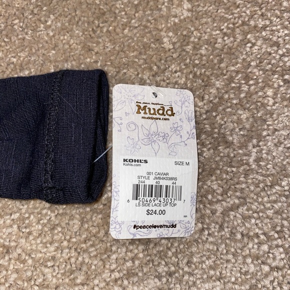 Mudd Black Long-Sleeve T-shirt - Picture 4 of 4